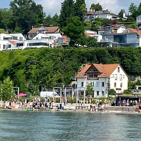 Penzion Gaestehaus Zum Felsen 4*