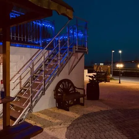 Gaestehaus Zum Felsen Penzion Uberlingen